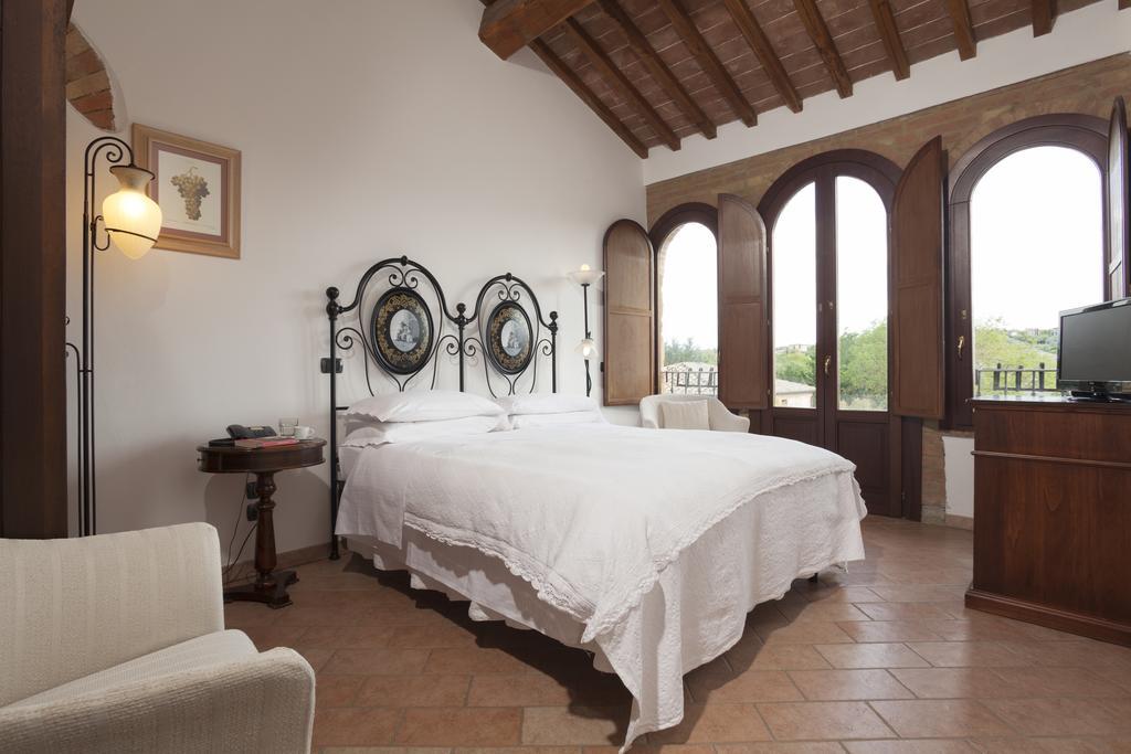 Agriturismo La Collina Πιέντσα Εξωτερικό φωτογραφία